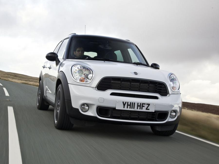  Mini Cooper Countryman SD All4 2011 года  (UK) (фото 6 из 13)